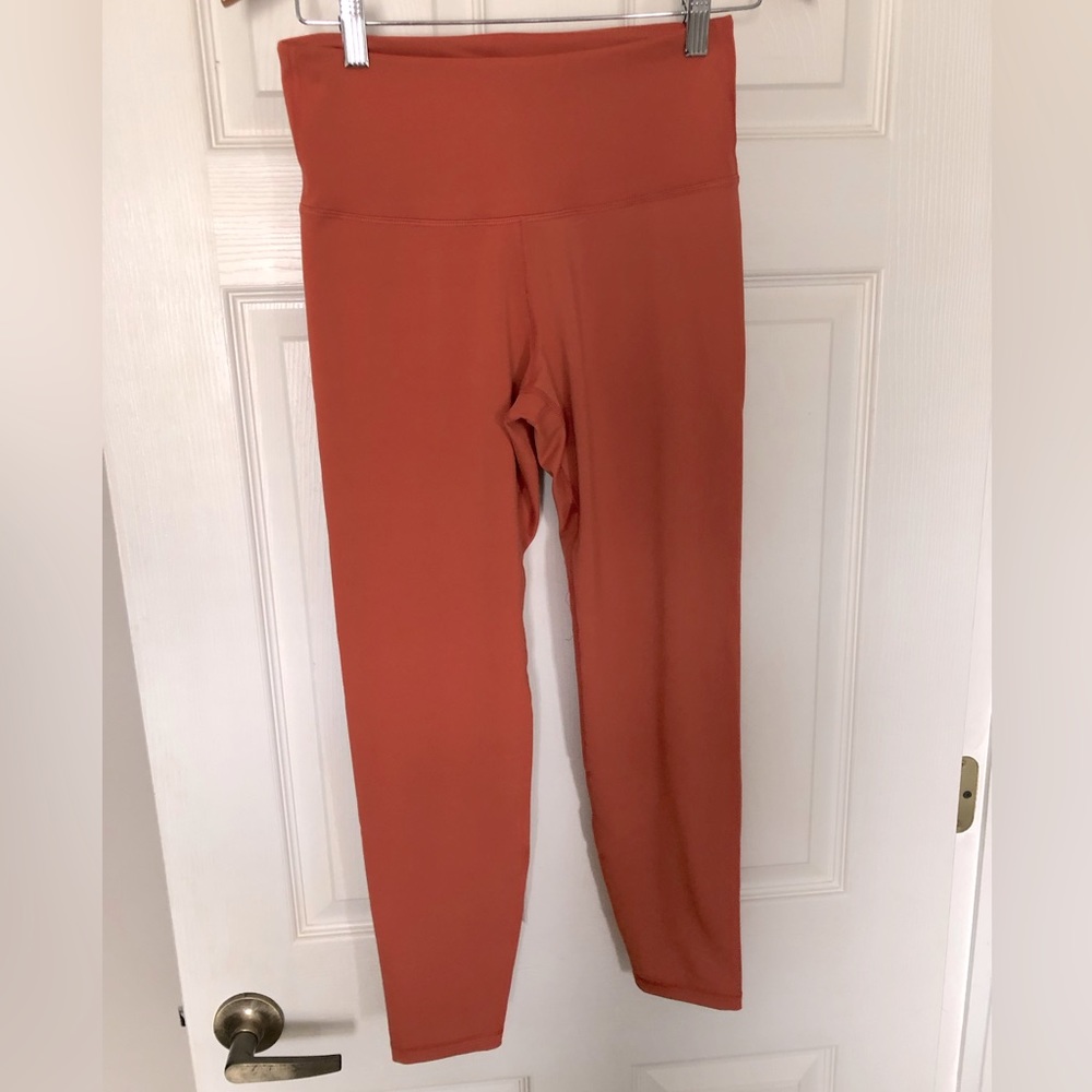 Old Navy Power Press Hi rise leggings
